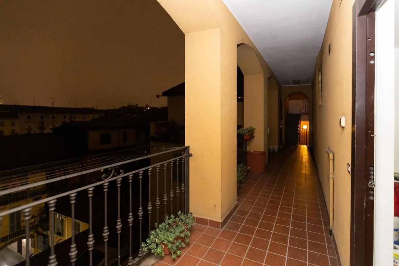 Dream House Chinatown Daire Milano